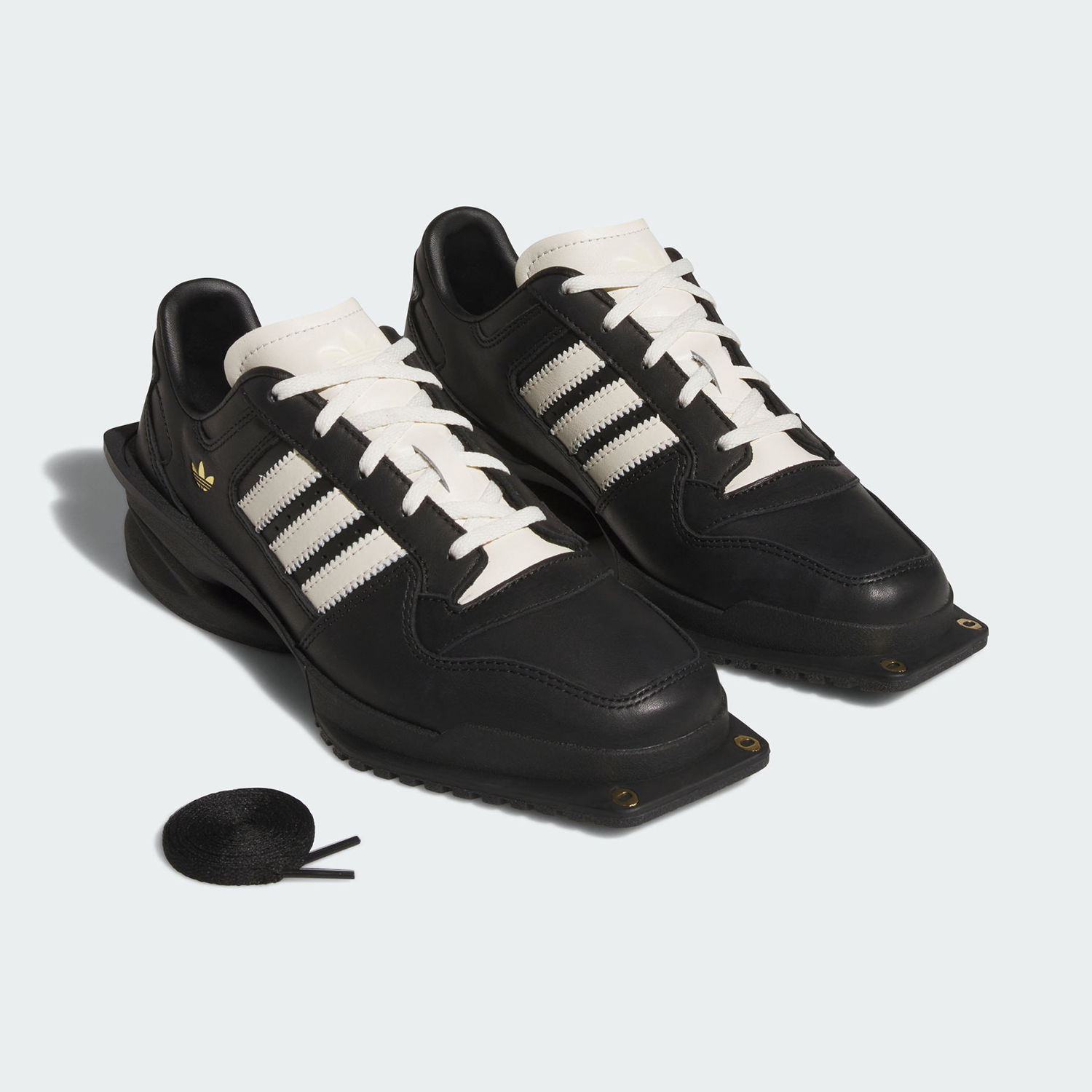 Adidas Authentic Three Leaves  - đánh giá và giá Adidas Shoes Samba